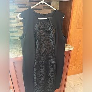 NWOT R&M Richards Black Sleeveless Sheath Dress